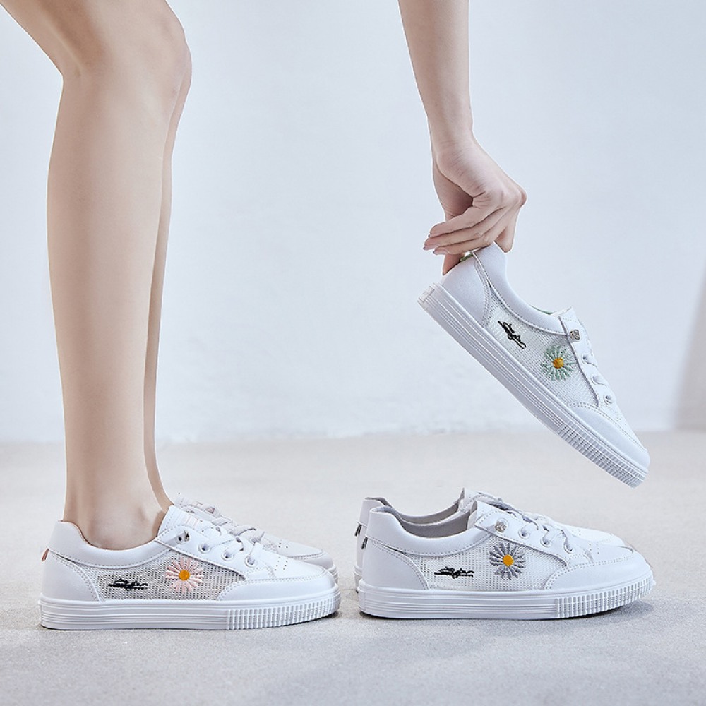 Women's Mesh White Shoes Summer New Breathable Student Running Flat Sneakers